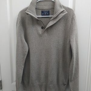American Eagle Mens sweater